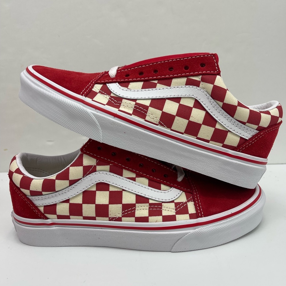 Vans WMNS Old Skool
(Primary Check) Rng Red/White Sneakers 
VN0A38G1P0T - Picture 16 of 16